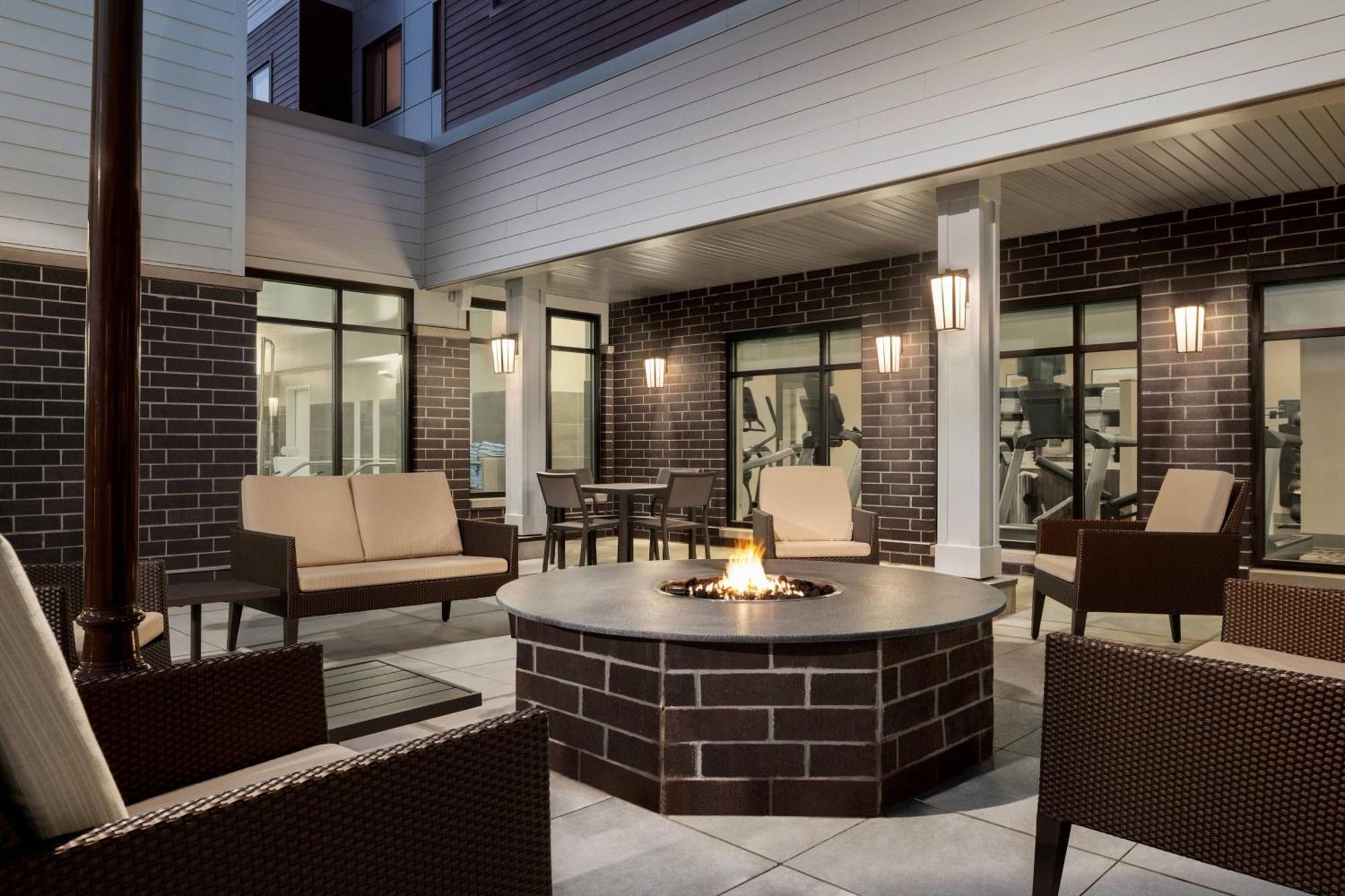 Hotel By Marriott Minneapolis St. Paul/eagan